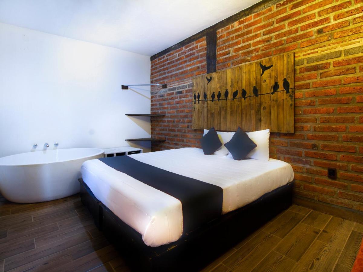 Hotel Cabanas Azul Tequilana Arandas Extérieur photo